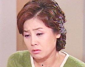 黄手帕演员,温情演绎，感人至深的家庭情感故事